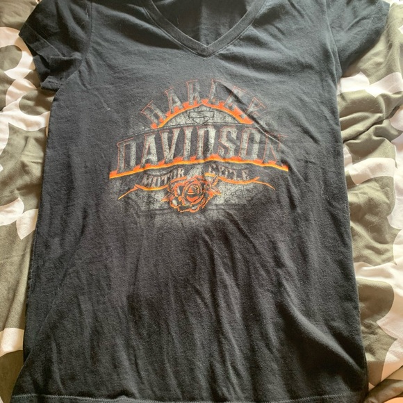 Women’s Harley Davidson t-shirt - Picture 1 of 4